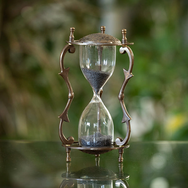 Variable Minute Dragon Scale Hourglass