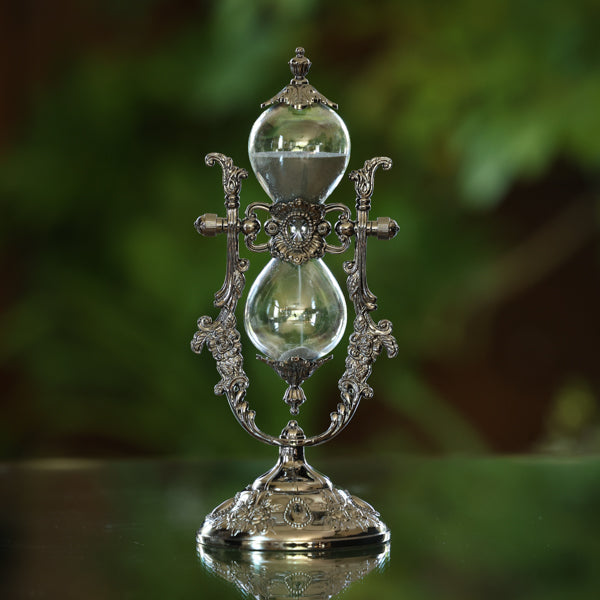 Black Vintage Rose Rotating 15-Minute Hourglass