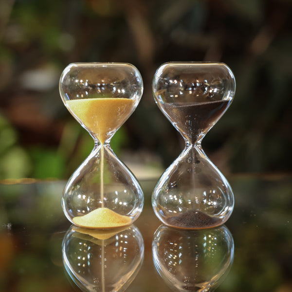 2 Minute Glass Timer Black or Gold – JustHourglasses