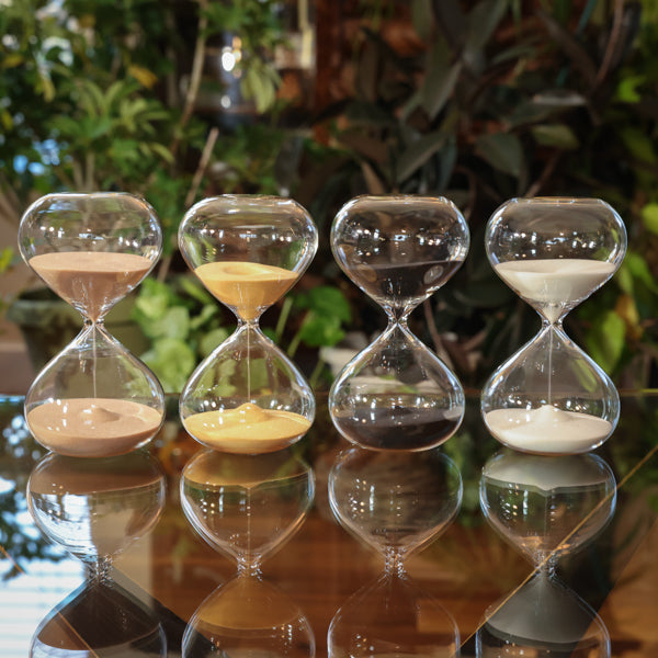 45 Minute Modern Glass Timer in Black, White, Light Brown or Gold