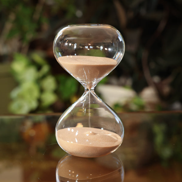 50 Minute Modern Glass Timer in Black, White or Light Brown