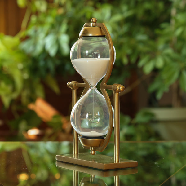 Gold Figure Eight Rotating Hourglass 50 Minute