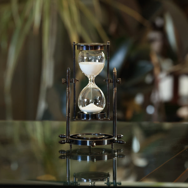 Rotating 20 or 30 Minute Compass Hourglass – JustHourglasses