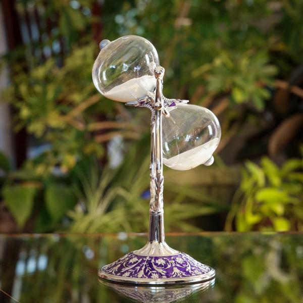 The Royal Fleur 60 Minute Hourglass