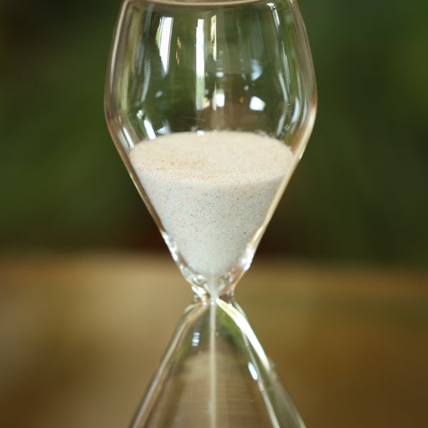 5 Minute Natural Freestanding Hourglass