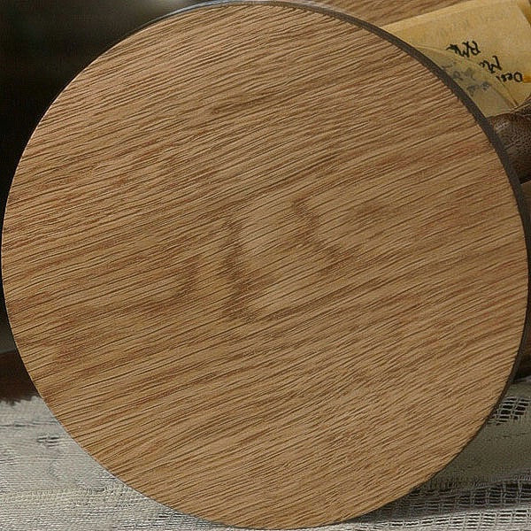 Solid White Oak Hourglass With Spiral Spindles product view