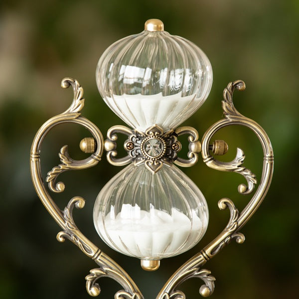 Heart Vintage Style Rotating Hourglass