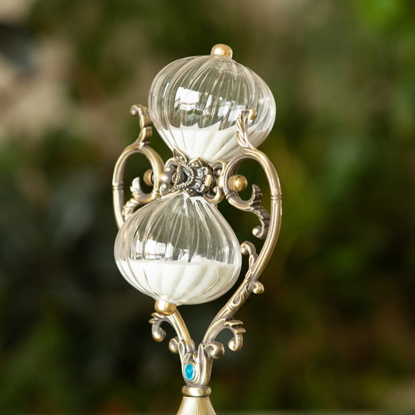 50 or 20 Minute Heart Vintage Style Rotating Hourglass