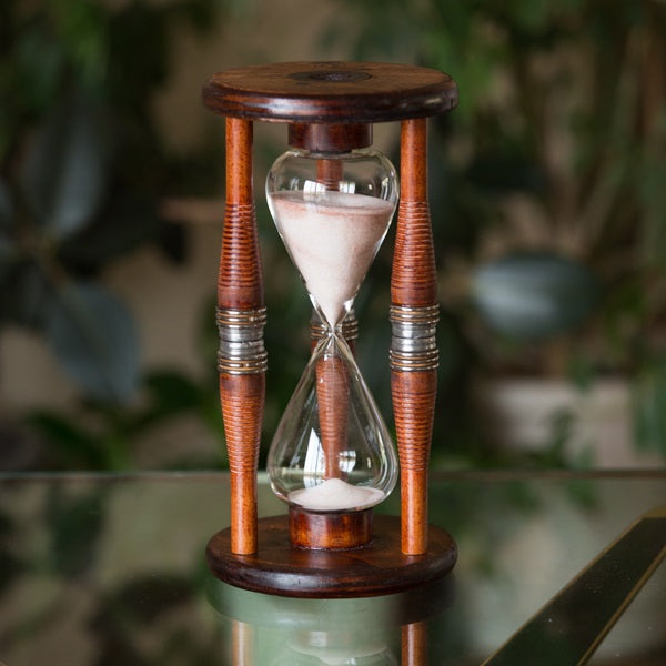 60 Minute Triangle Bobbin Hourglass Sand Timer - Black or Natural Sand