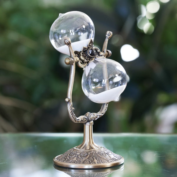 Vintage Flower Rotating Hourglass