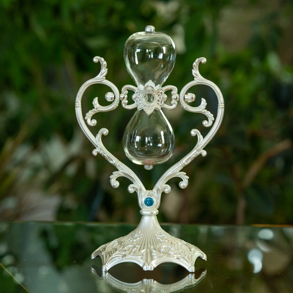 Silver Heart Vintage Rotating Hourglass Kit
